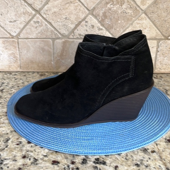 Lucky Brand Black Suede Wedge Booties - Picture 1 of 10